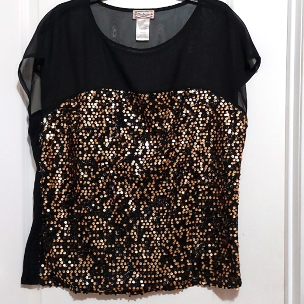 🎁 4/$20 Soulmates sequined black blouse